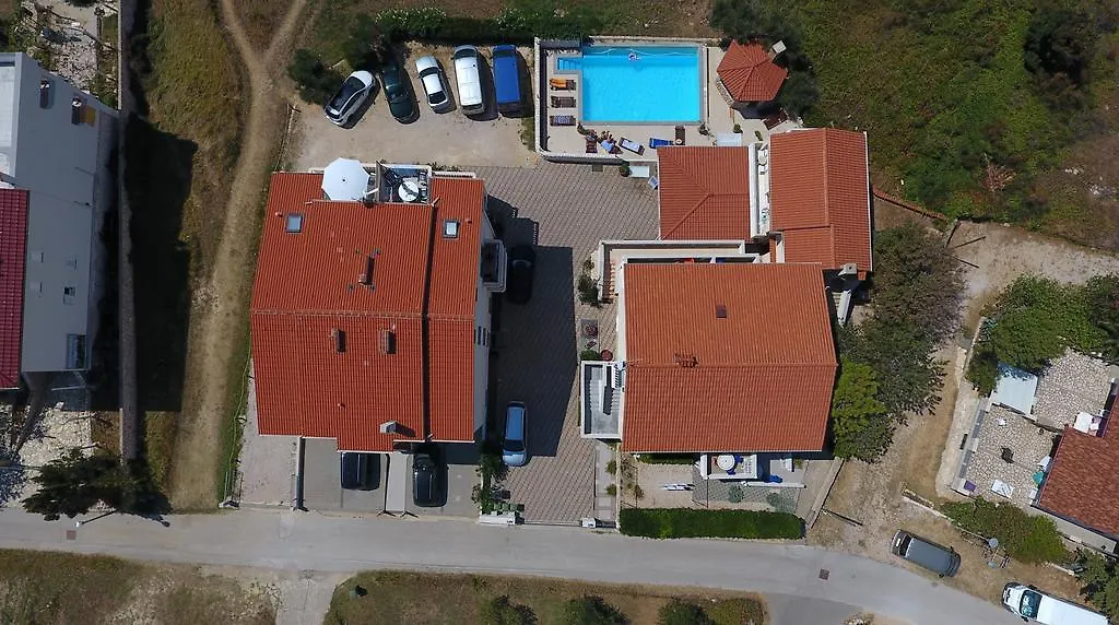 Villa Jurac Povljana