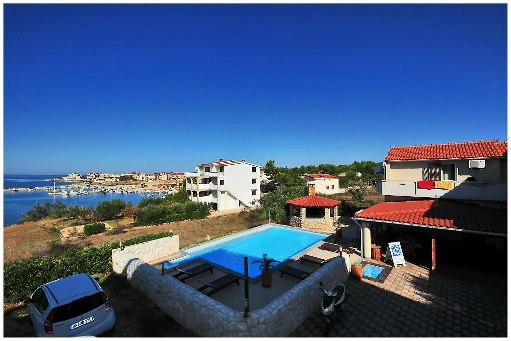 Villa Jurac Povljana Apartament